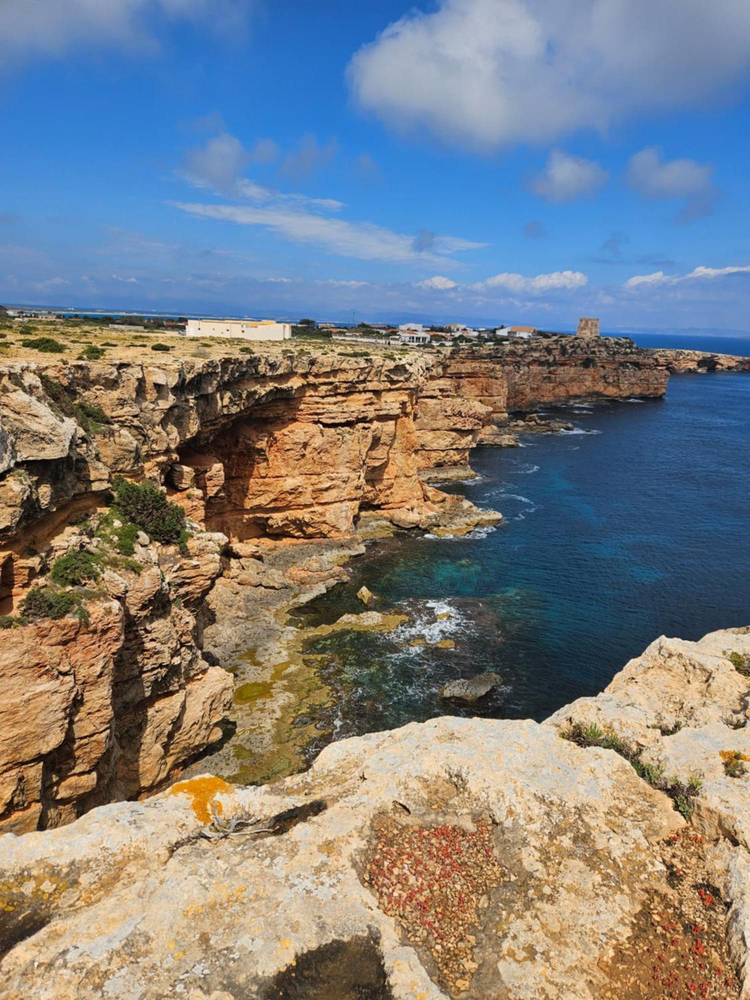 Апартаменты Es Pujols Isla De La Calma Экстерьер фото